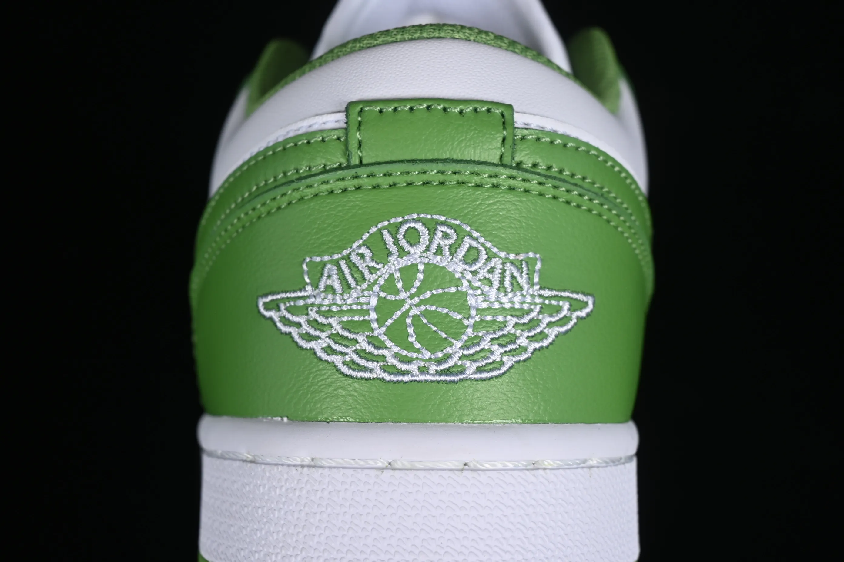 All categories Air Jordan Jordan series basketball shoes Air Jordan 1 Low Air Jordan 1 Low AJ1 Joe 1 white green low-top cultural basketball shoes HF4823-100